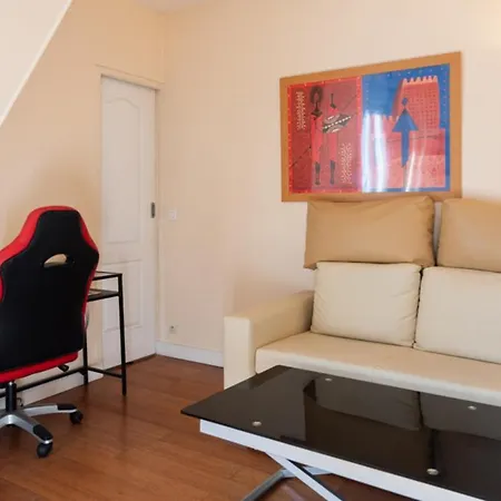 Apartment Bright Apt In The Heart Of Paris